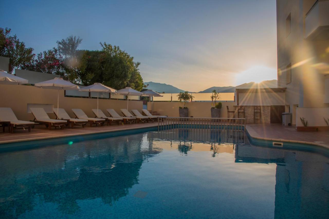 Hotel Astron Princess Karpathos Town  Exterior photo