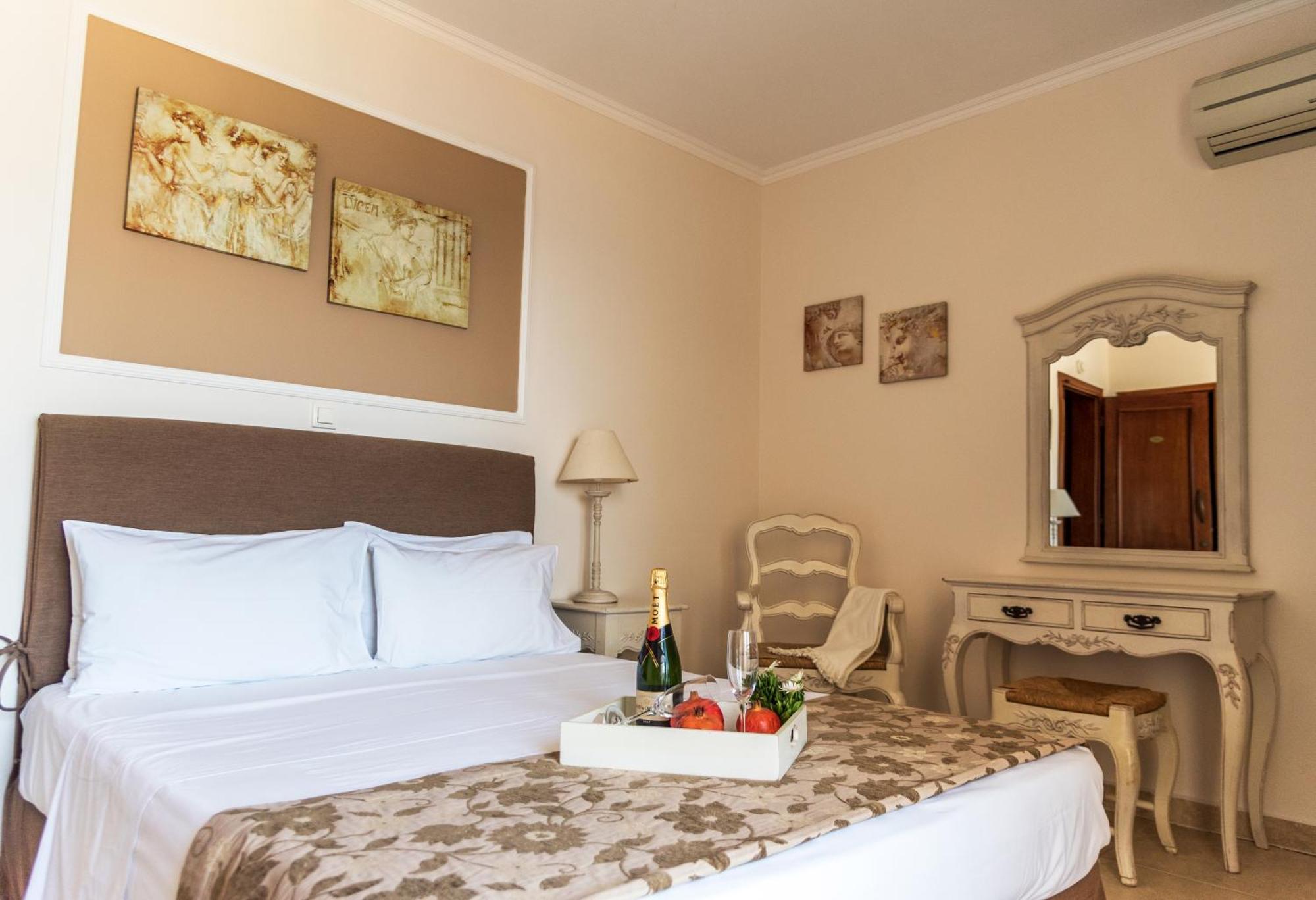 Hotel Astron Princess Karpathos Town  Exterior photo