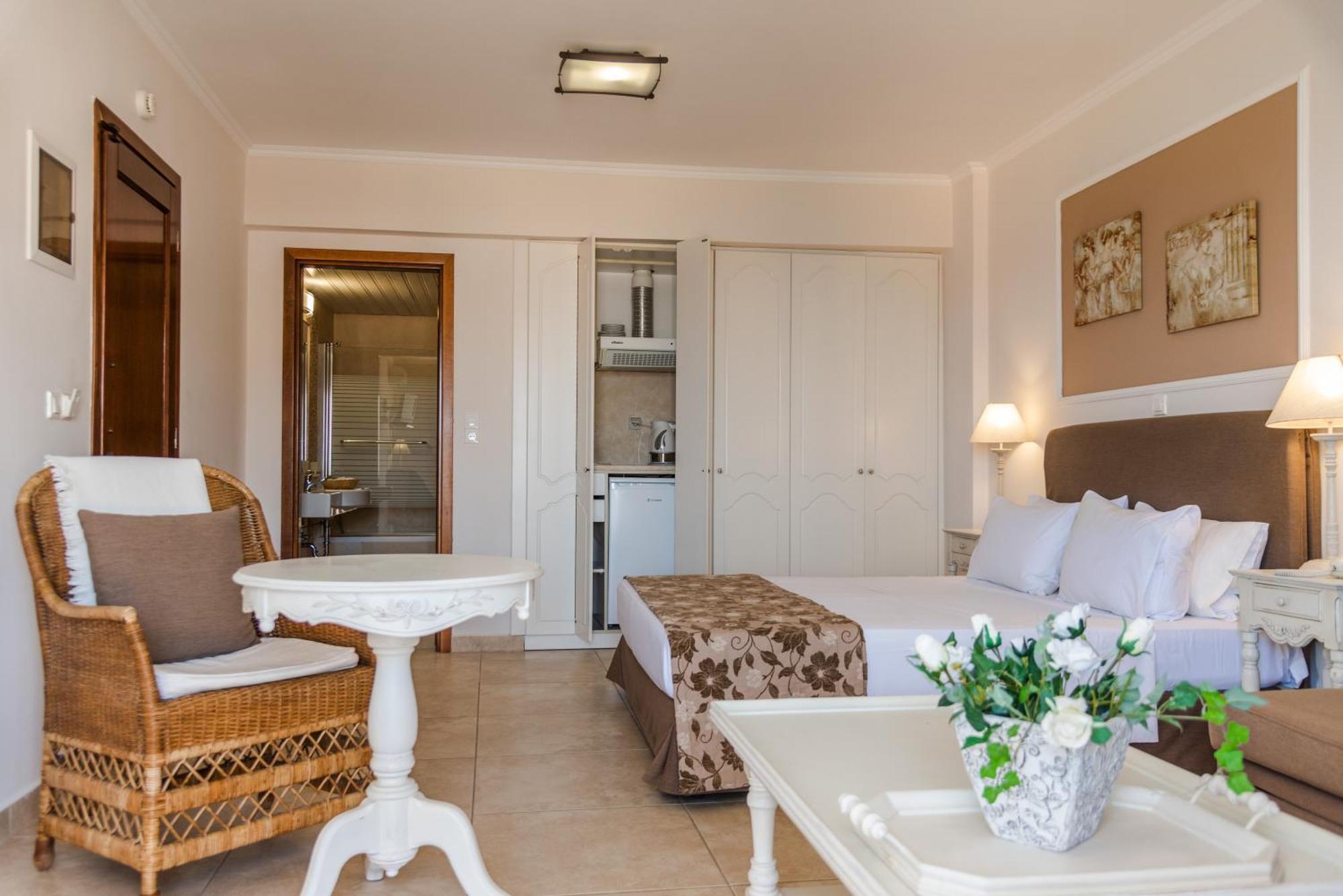 Hotel Astron Princess Karpathos Town  Exterior photo