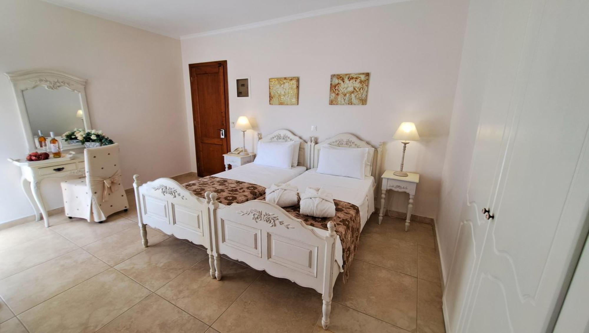 Hotel Astron Princess Karpathos Town  Exterior photo