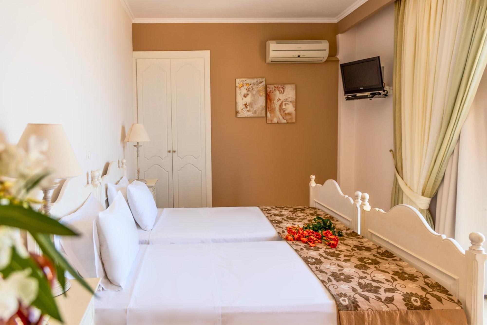 Hotel Astron Princess Karpathos Town  Exterior photo