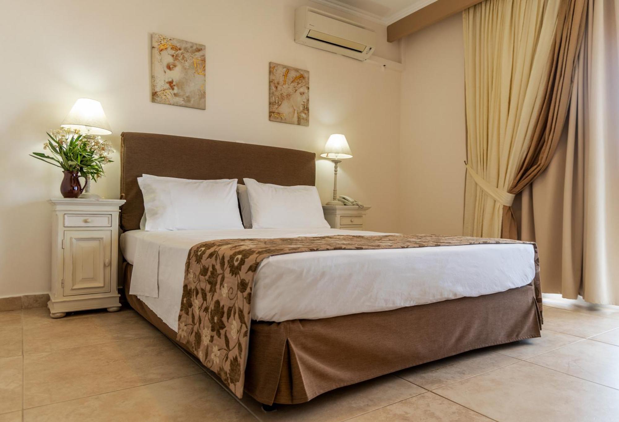 Hotel Astron Princess Karpathos Town  Exterior photo