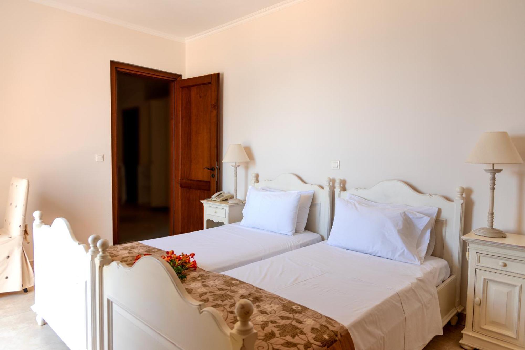 Hotel Astron Princess Karpathos Town  Exterior photo