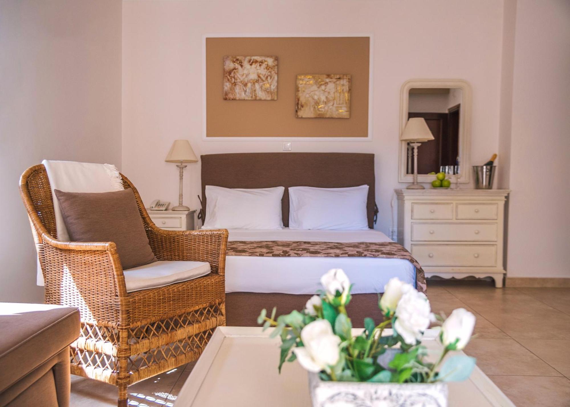 Hotel Astron Princess Karpathos Town  Exterior photo