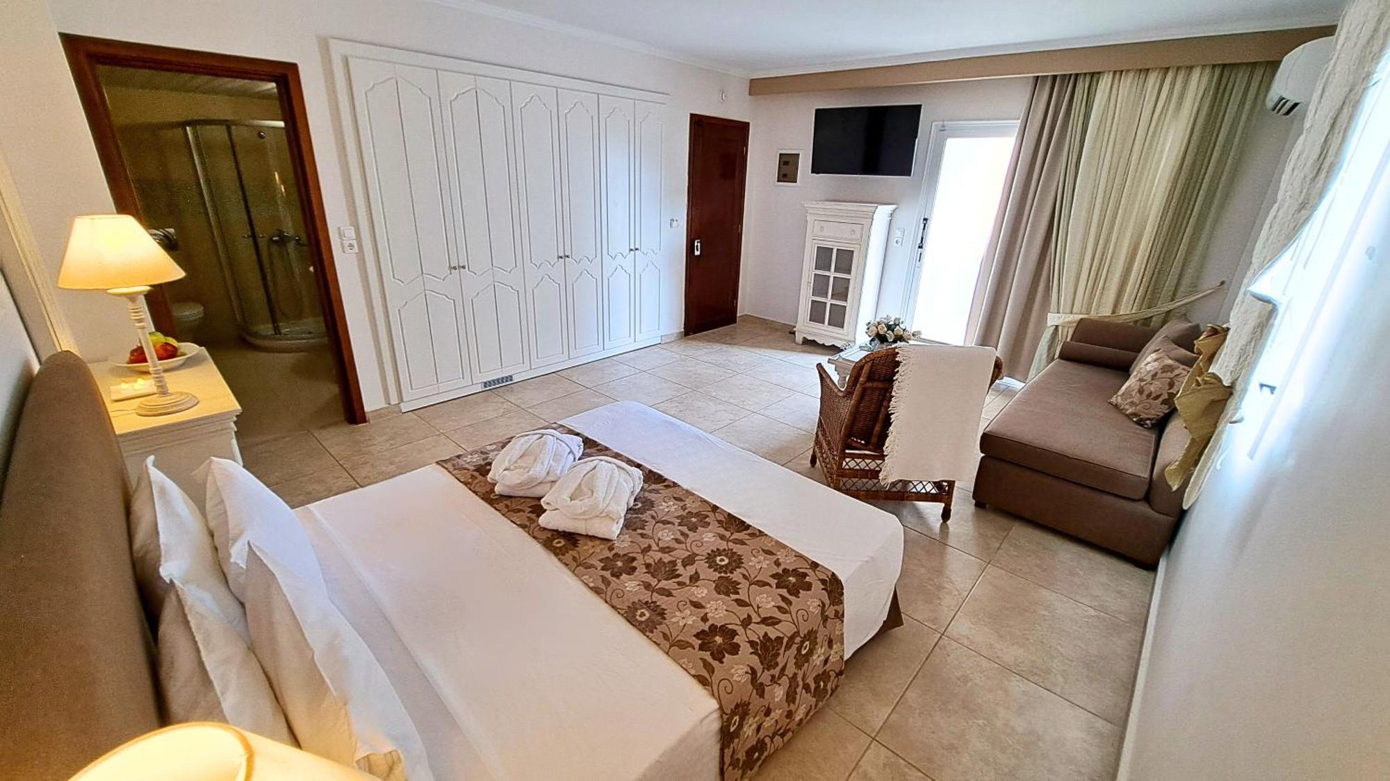 Hotel Astron Princess Karpathos Town  Exterior photo